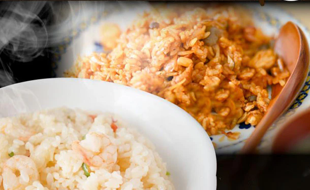 「レンジで簡単 チキンライス&えびピラフ 食べ比べセット」各5食
