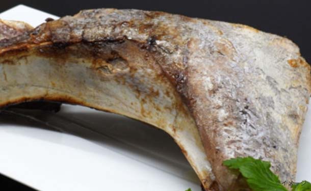 「マグロのカマ(2~3個)」約3kg - Image 2